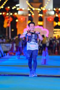 BIB: 5084
                            <button type="button" onclick="openModal(21768914)" class="btn btn-primary btn-sm float-right btn-popup" data-toggle="modal" data-target=".modal-high-quality">
                        <i class="fas fa-shopping-cart"></i> Add to Cart
                    </button>
                                            <button type="button" onclick="isThisMe(21768914, true)" class="btn btn-success btn-sm float-right btn-popup btn-isme hidden" data-toggle="tooltip" data-placement="bottom" title="นี่คือรูปของคุณใช่ไหม คลิกที่นี่เพื่อเอาเข้าอัลบั้ม">
                        <i class="fas fa-plus"></i> Add to album
                    </button>
                    <button type="button" onclick="isThisMe(21768914, false)" class="btn btn-warning btn-sm float-right btn-popup btn-isnotme hidden">
                        <i class="fas fa-ban"></i> Remove from album
                    </button>